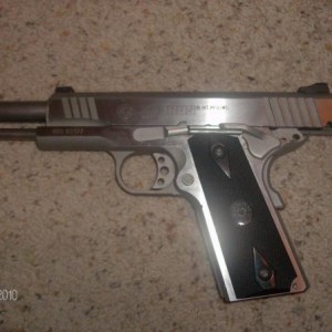 .45 Taurus PT1911 SS